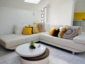 Villa Tonika -Two Bedroom Apartment with Terrace A2